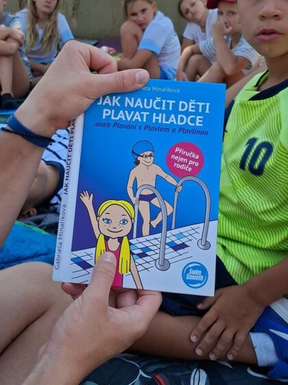 Kniha Jak naučit děti plavat skvěle